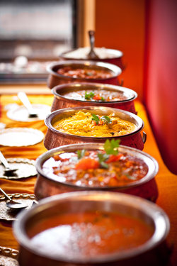 unser Currybuffet jeweils am Freitag und Samstag Abend