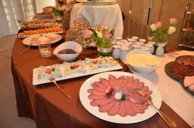 Familien- und Firmenessen - 1