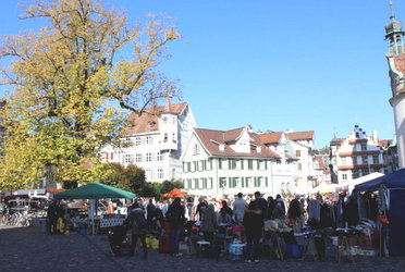 Flohmarkt auf dem Gallusplatz - 1